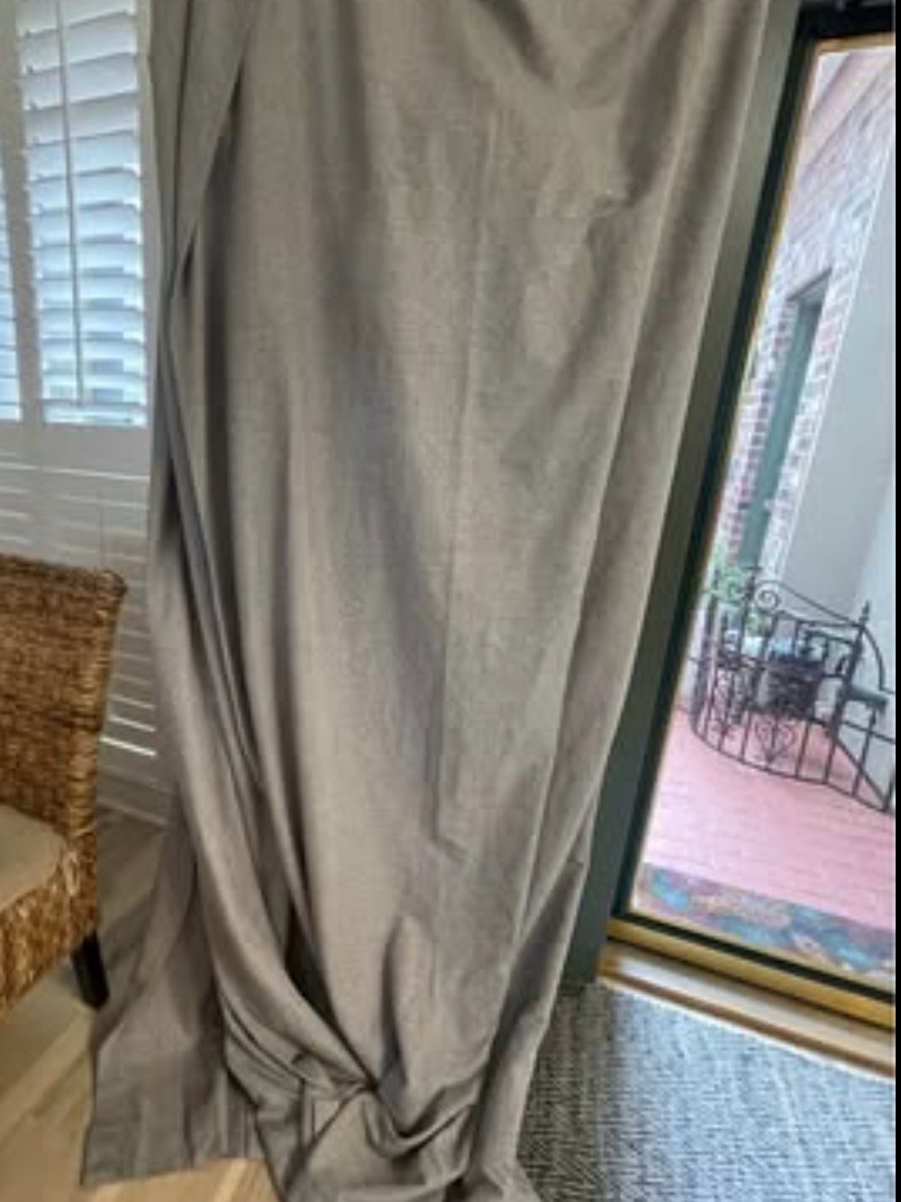 Curtain panels - Picture 2 of 2